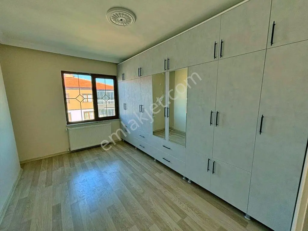 Uytundan Burhaniye Bahçelievlerde Asansörlü Site İçi 2+1 Daire — fotoğraf 12