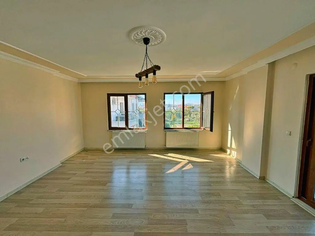 Uytundan Burhaniye Bahçelievlerde Asansörlü Site İçi 2+1 Daire — fotoğraf 16