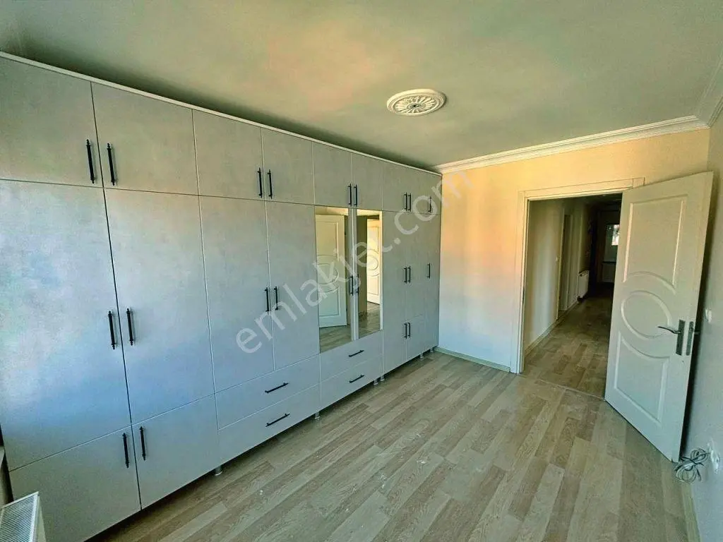Uytundan Burhaniye Bahçelievlerde Asansörlü Site İçi 2+1 Daire — fotoğraf 18