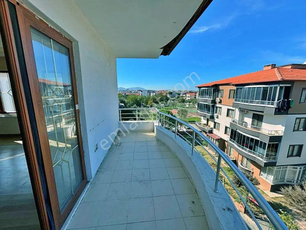 Uytundan Burhaniye Bahçelievlerde Asansörlü Site İçi 2+1 Daire — fotoğraf 24