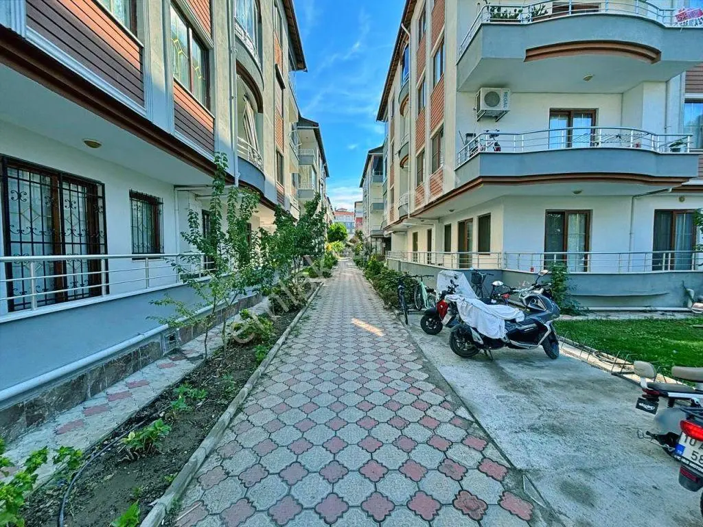 Uytundan Burhaniye Bahçelievlerde Asansörlü Site İçi 2+1 Daire — fotoğraf 28