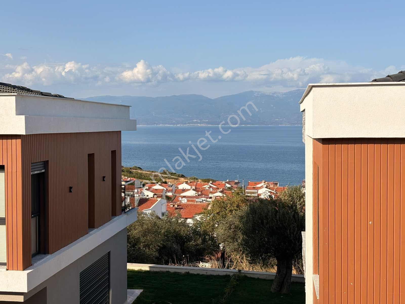 Avcı'dan Tam Müstakil Bahçedn Deniz Manzaralı Denize 250mt Villa — fotoğraf 34