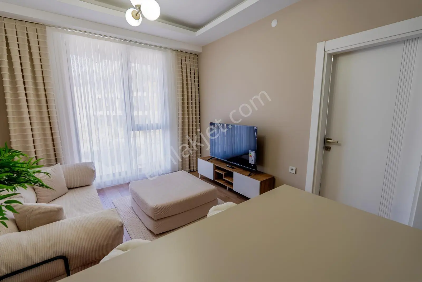 New Cıtyde İster Eşyalı İster Eşyasız ! 1+1 Ara Kat Balkonsuz!!! — fotoğraf 8