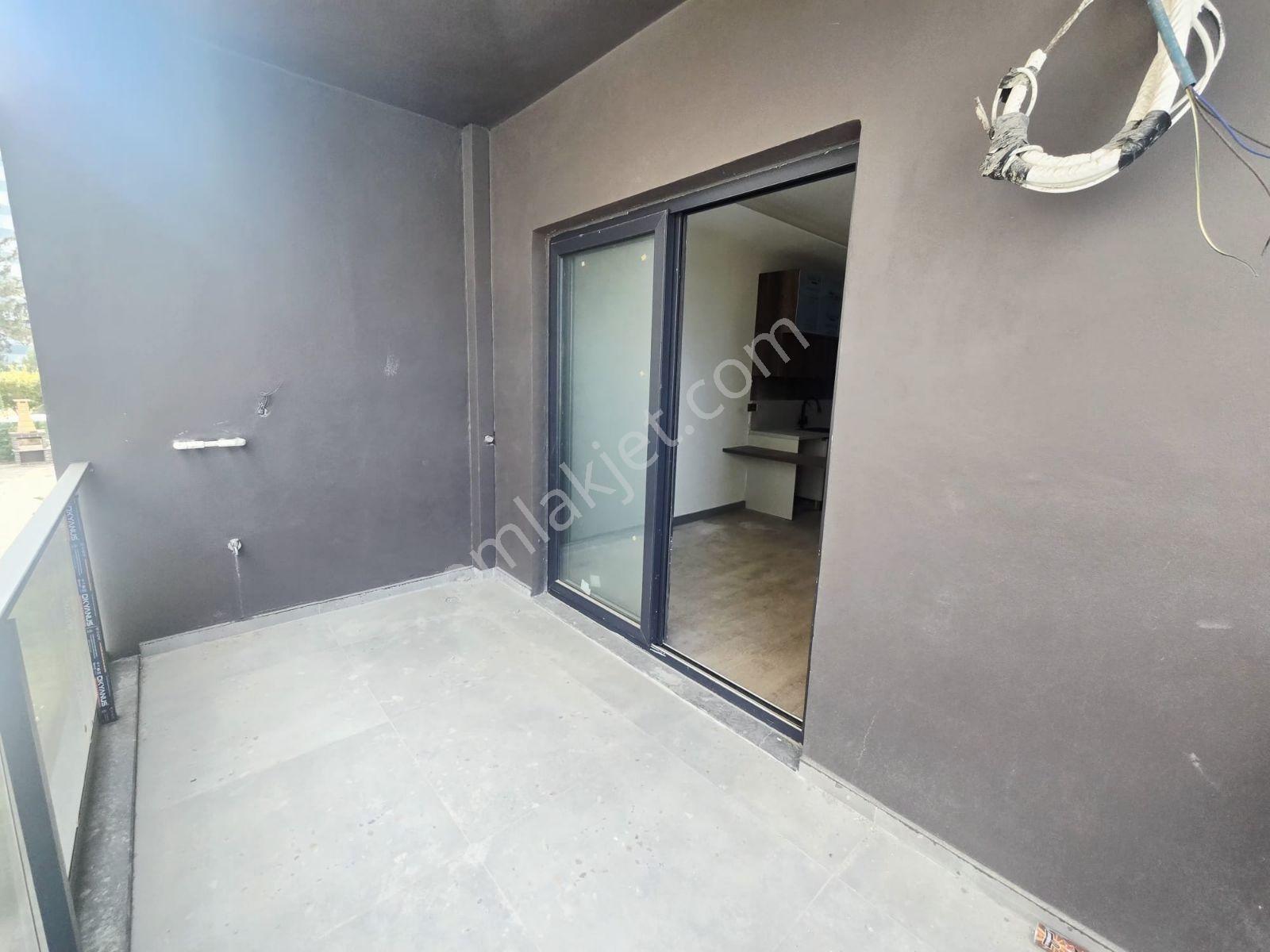 Mersin Erdemli Tömük Plaja Çok Yakın Konumda Sıfır 1+1 Daire — fotoğraf 10