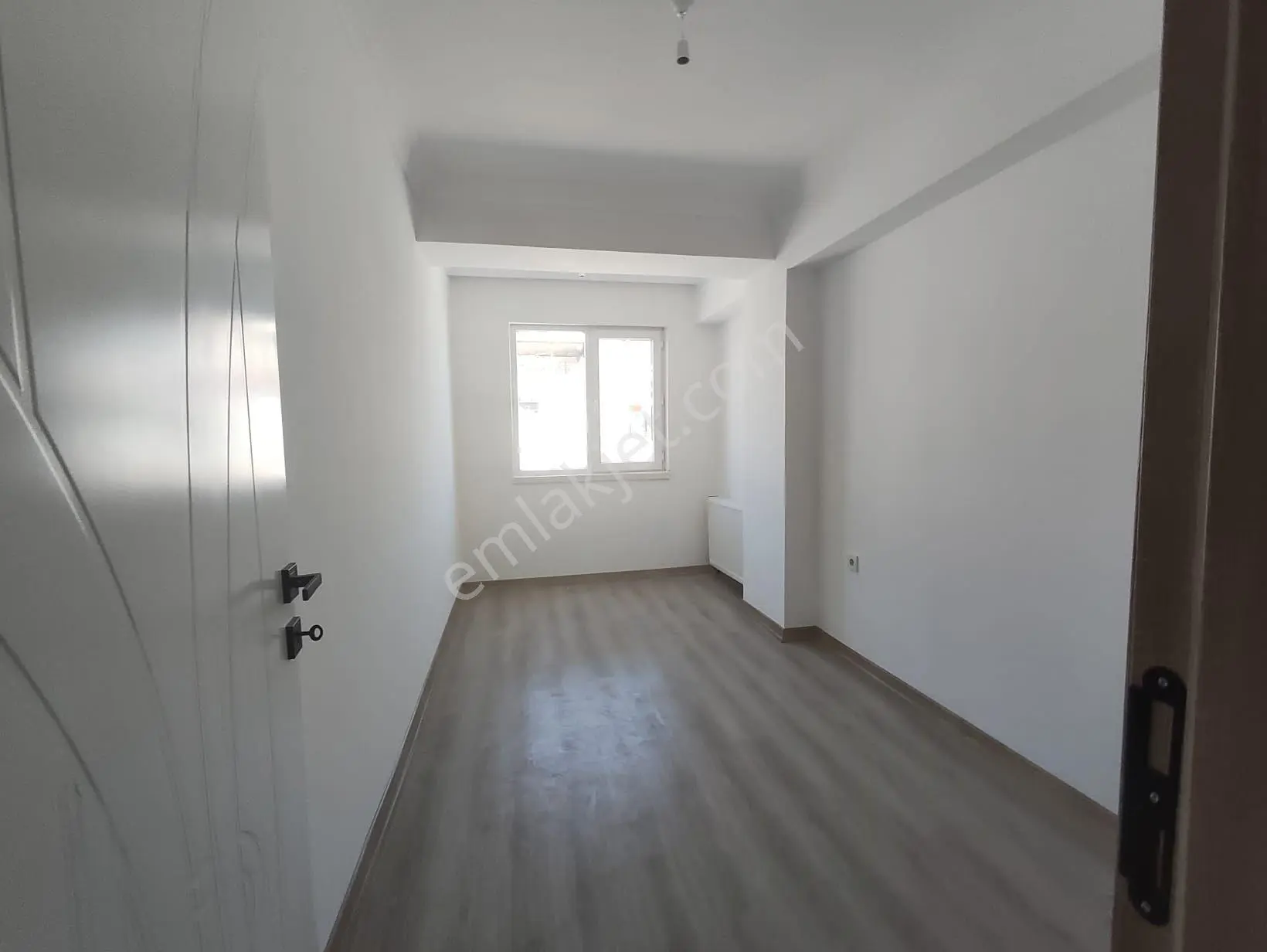 Yılmaz Gayrımenkulden Acıl Fıyat Düştü Satılık 2+1 Ön Cephe 3 Son Kat Sıfır Daıre — fotoğraf 30