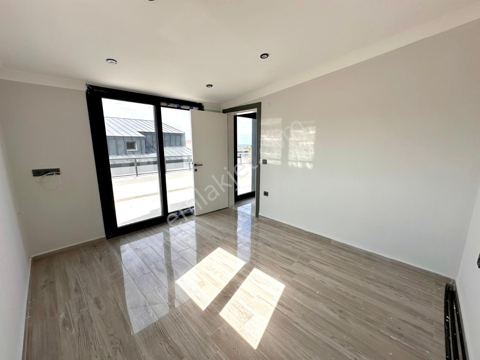 Didim’de Satılık Havuzlu Deniz Manzaralı Sıfır 3+1 Villa — fotoğraf 25