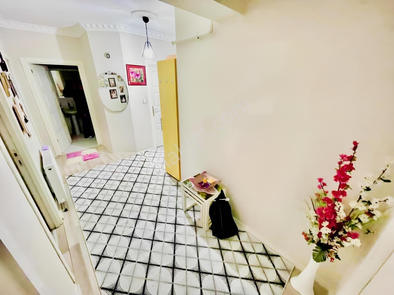 Avantajdan Küçük Kayaşta Cadde Dibi Kat Konumlu Yapılı 2+1 Daire — fotoğraf 18