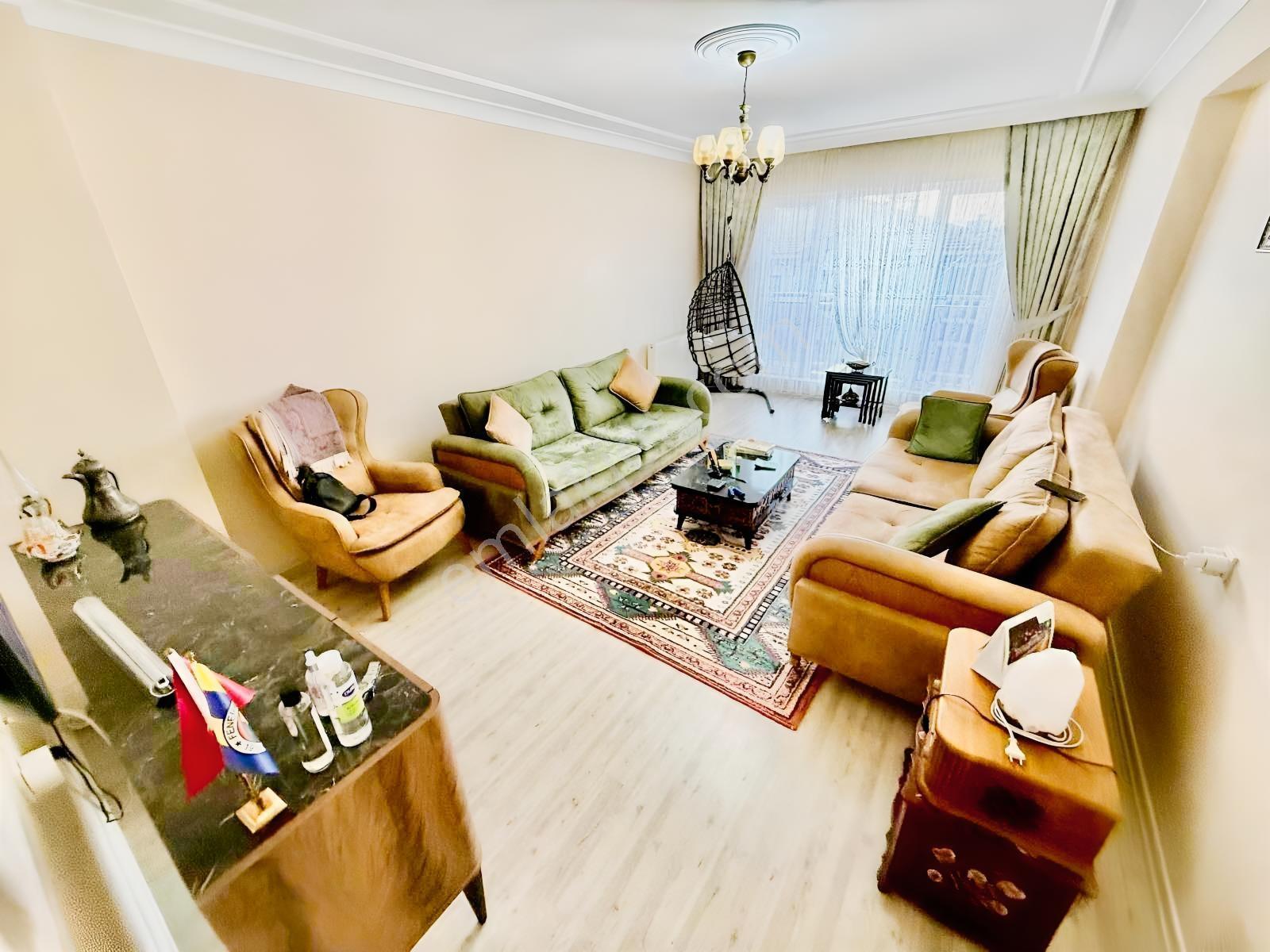 Avantaj'Dan Kıbrısköy'De Cadde Dibi Geniş Ful Yapılı 3+1 Daire!!