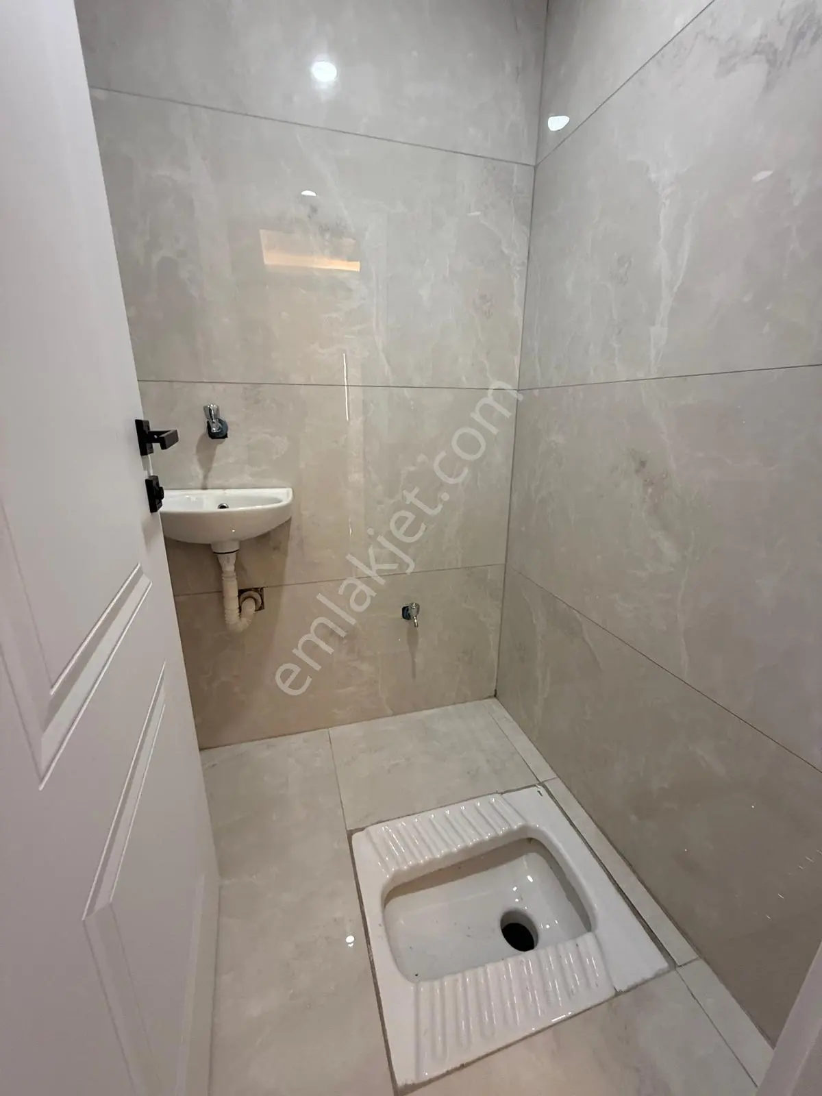 Ergünler İnşaattan Kapaklı Merkezde Sıfır Lüx 2+1 Satılık Daire — fotoğraf 11