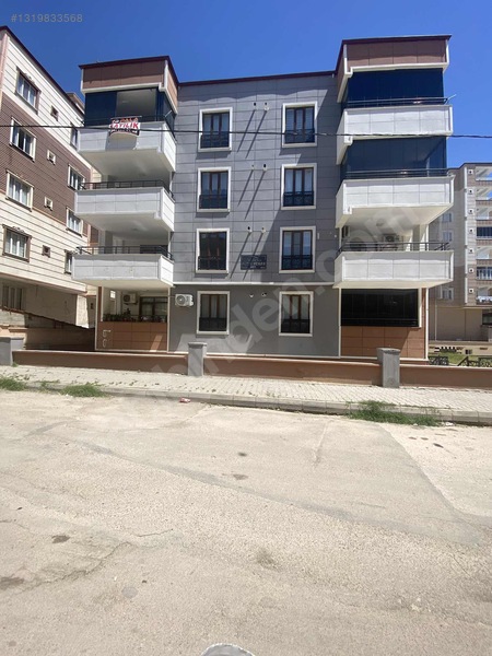 Pala Emlak Tan Mevlana Mah. 35.Cadde Arkasi Genis 4+1 Daire