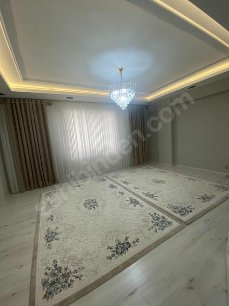 Pala Emlak Tan Mevlana Mah. 35.cadde Arkasi Genis 4+1 Daire — fotoğraf 23