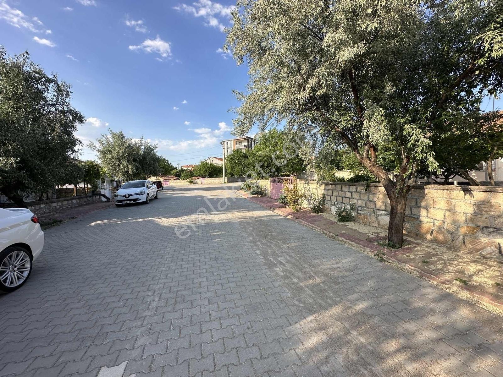 Emlakyumdan Yenice'de 583m² Müteahhitlik Satılık Evli Arsa — fotoğraf 4