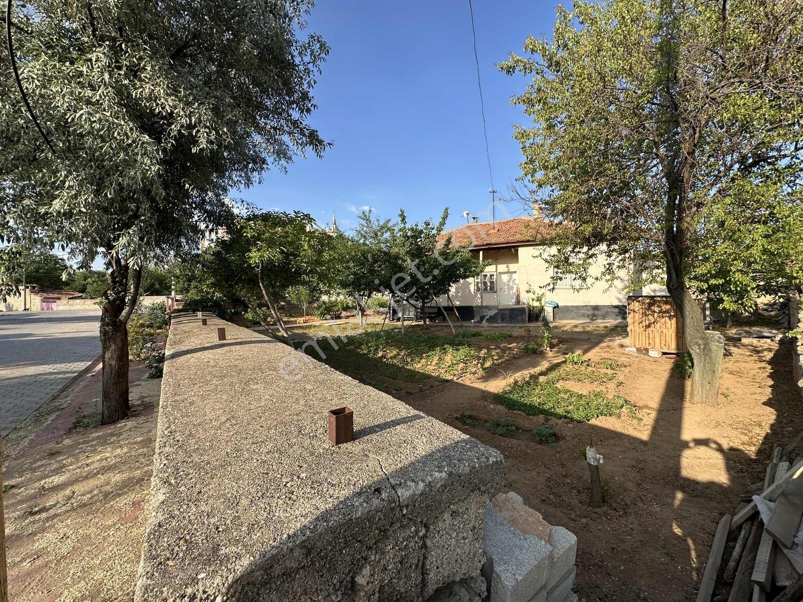 Emlakyumdan Yenice'de 583m² Müteahhitlik Satılık Evli Arsa — fotoğraf 5