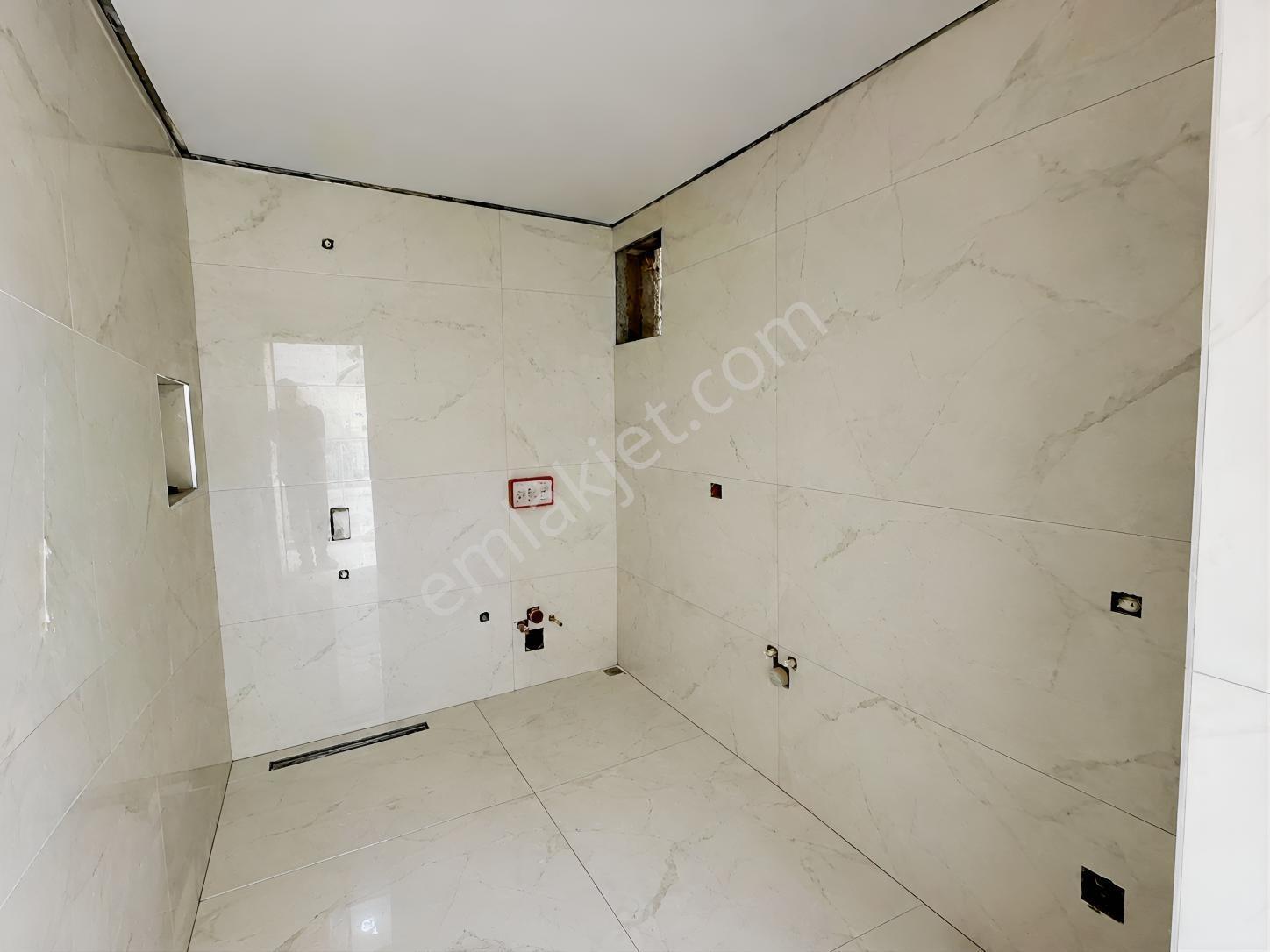 Vestha'dan Karşıyaka'da Harika Konumda Satılık 3+1 Daire!!! — fotoğraf 4