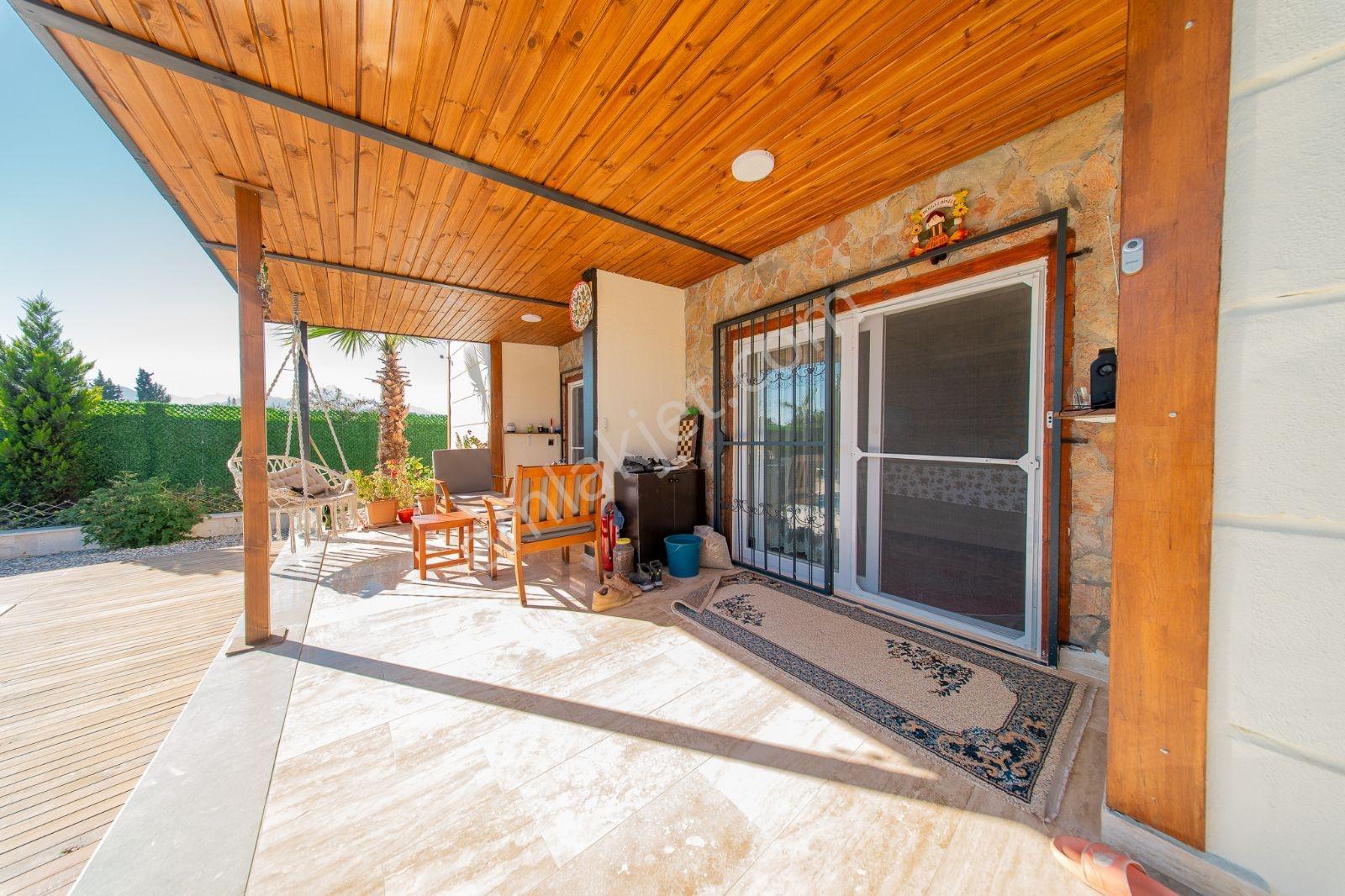 Satılık 2 Ayrı Villa Tek Fiyata Konyaaltı Aşağı Karaman — fotoğraf 3