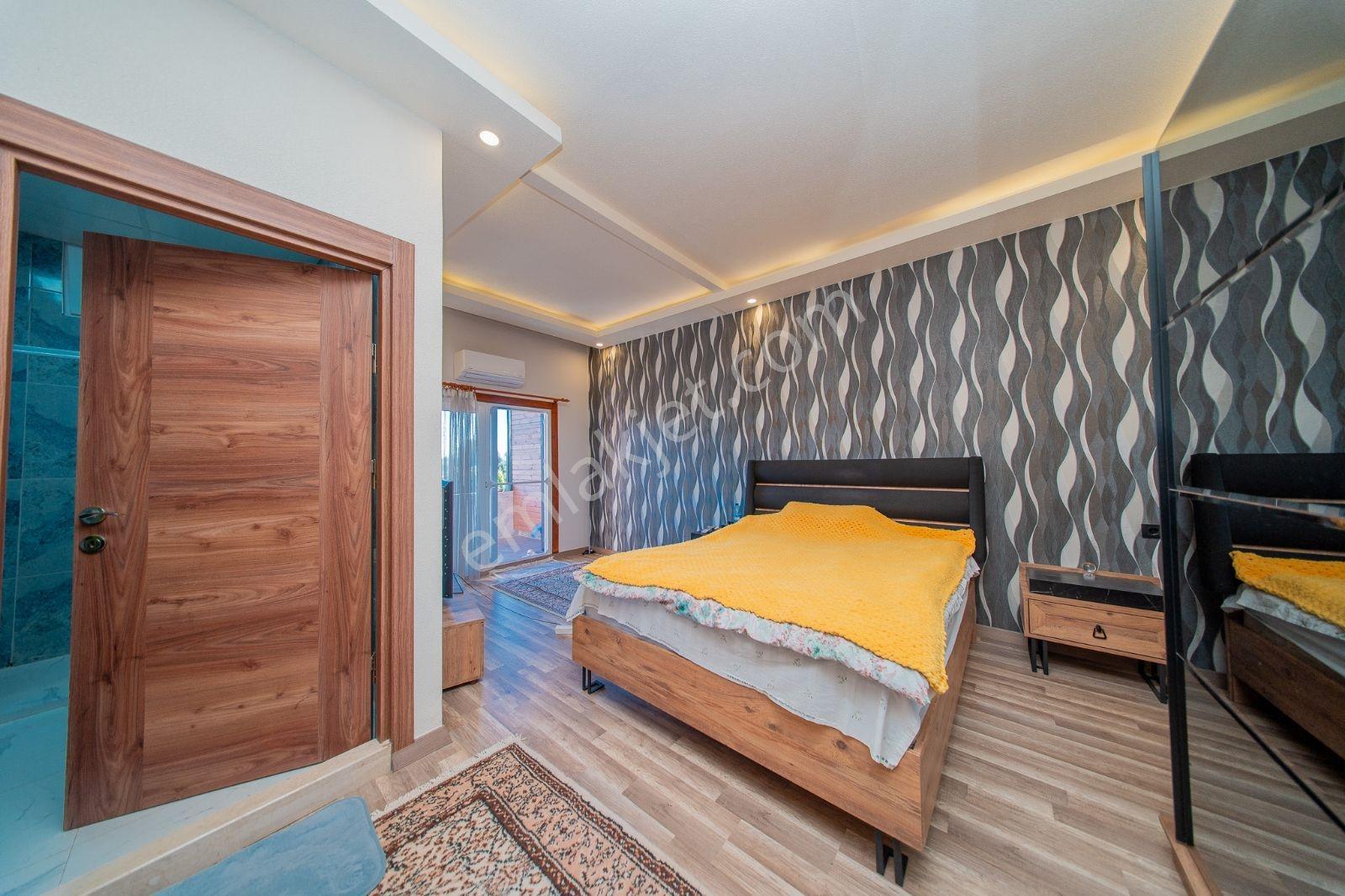 Satılık 2 Ayrı Villa Tek Fiyata Konyaaltı Aşağı Karaman — fotoğraf 21
