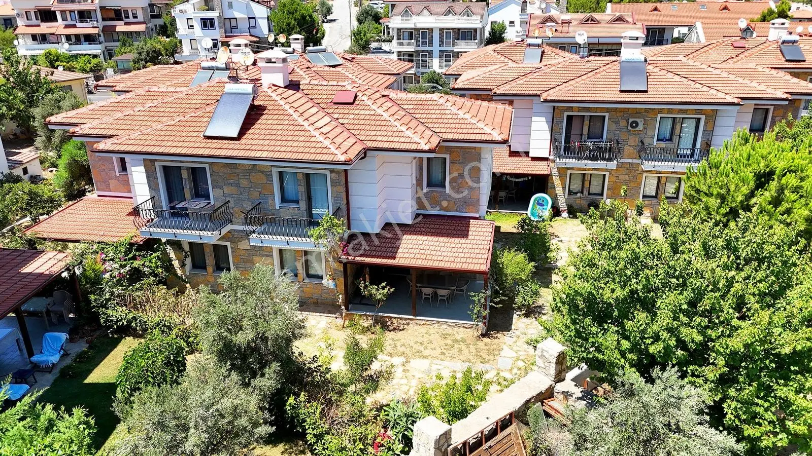 Datça Merkezde Kaçırılmıyacak Fırsat! Satılık 3+1 İkiz Villa
