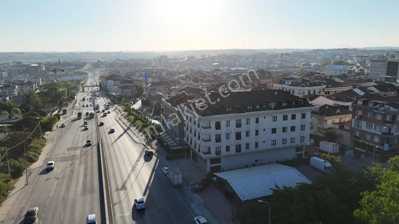 Belediye Ve Üniversite Aksında, İki Bağımsız Kullanımlı Dubleks