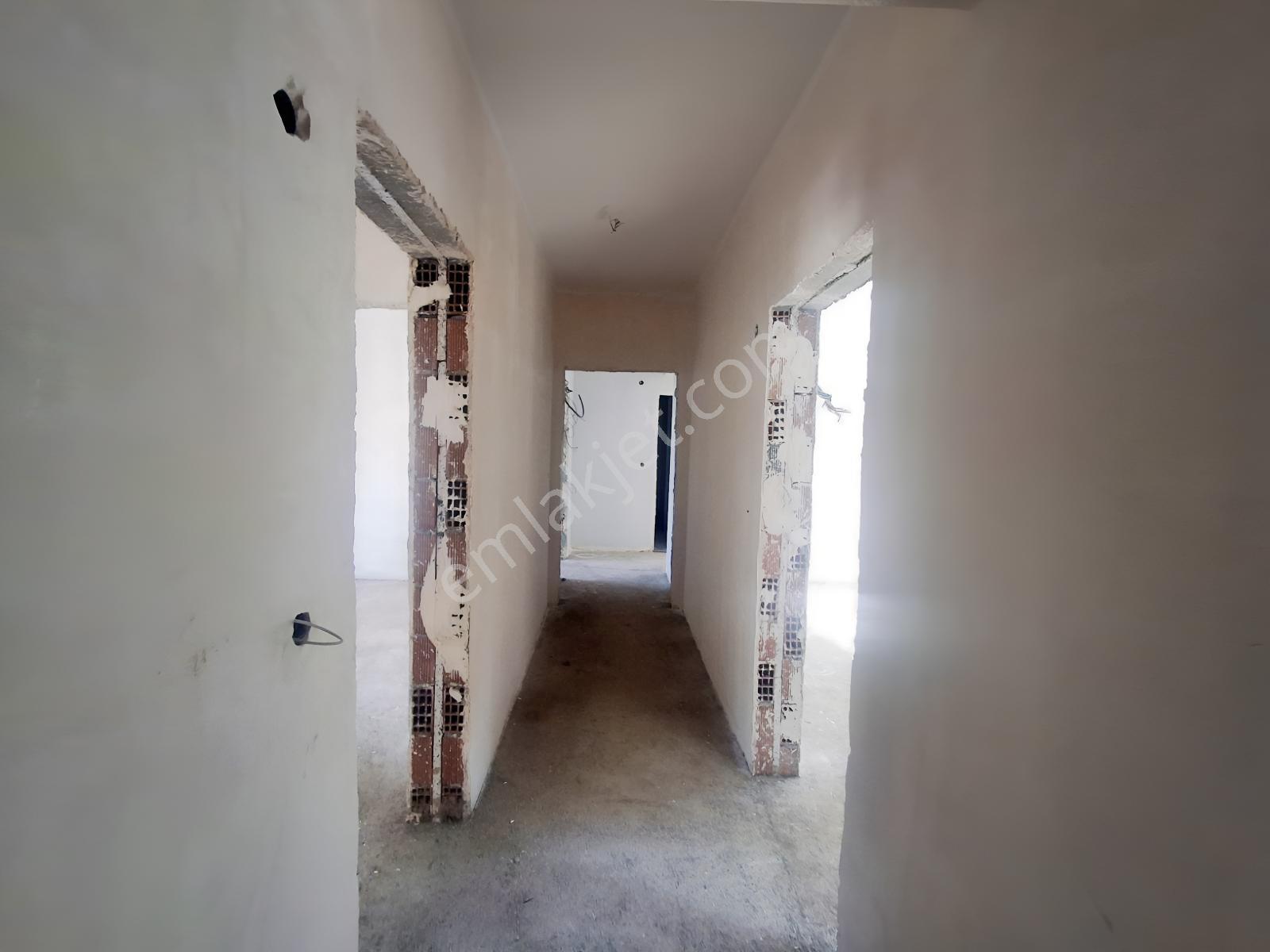 Çanakkale Kepez'de Sgk Ve Diş Hastanesine Çok Yakın Satlık 1+1 — fotoğraf 13