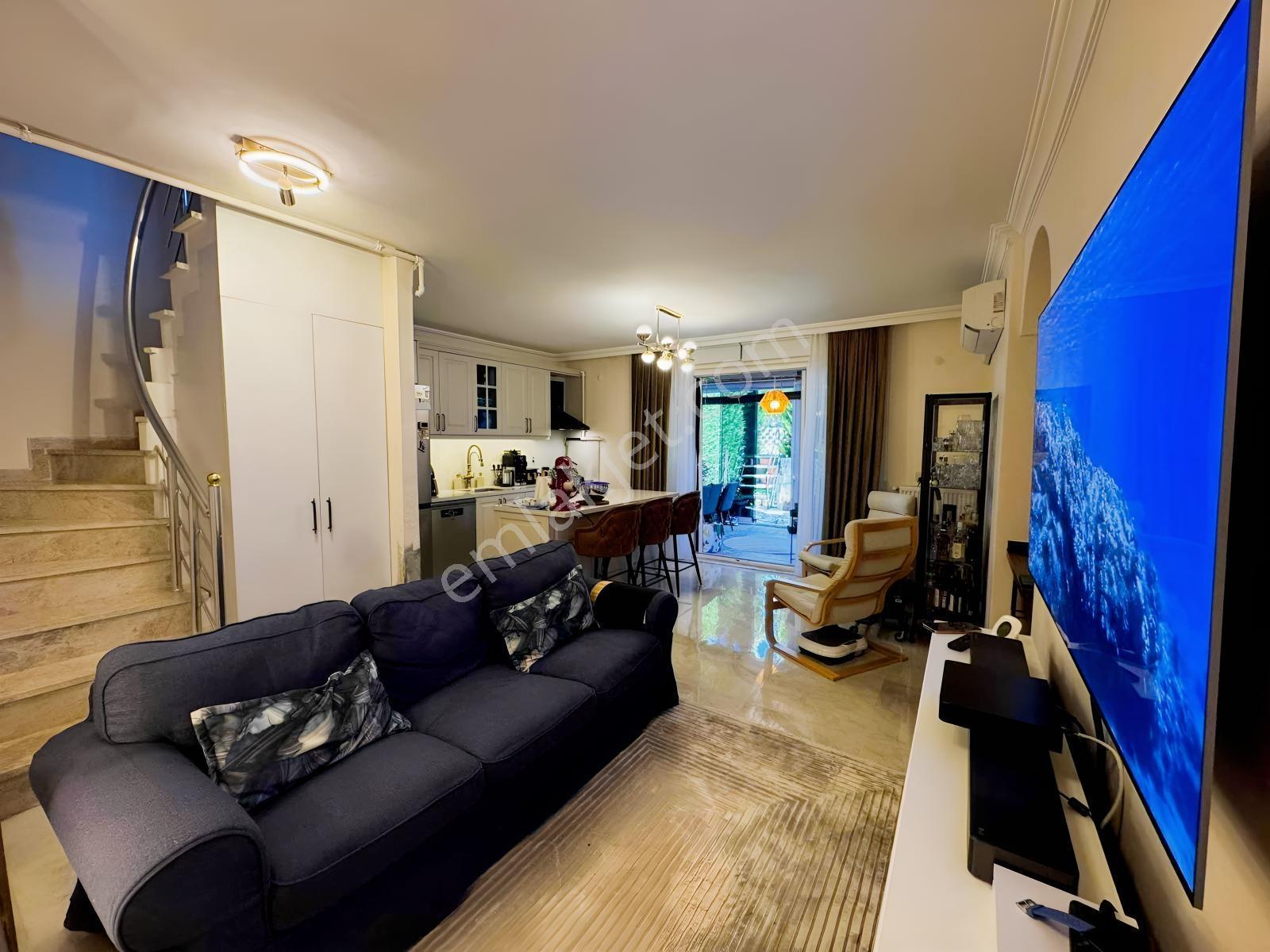 Remax Anka'dan Satılık İçi Yenilenmiş 3+1 Bahçeli Dubleks — fotoğraf 6