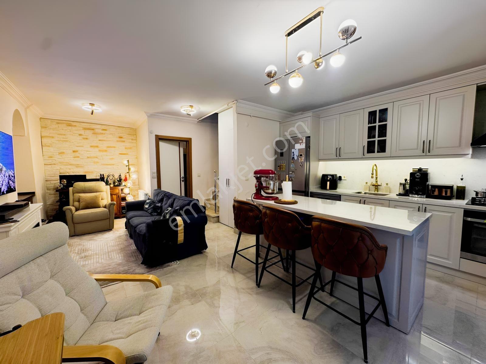 Remax Anka'dan Satılık İçi Yenilenmiş 3+1 Bahçeli Dubleks — fotoğraf 14