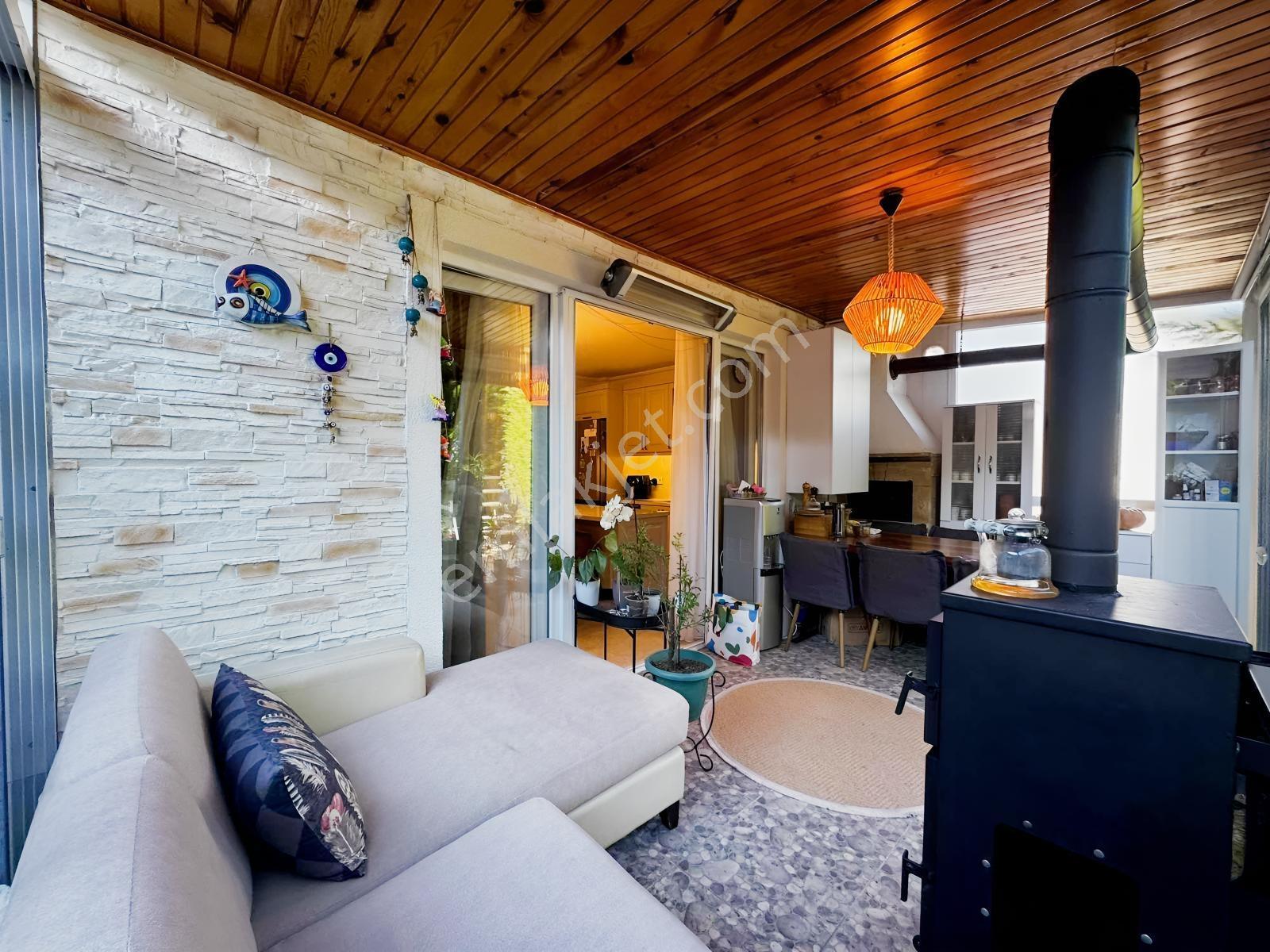 Remax Anka'dan Satılık İçi Yenilenmiş 3+1 Bahçeli Dubleks — fotoğraf 16