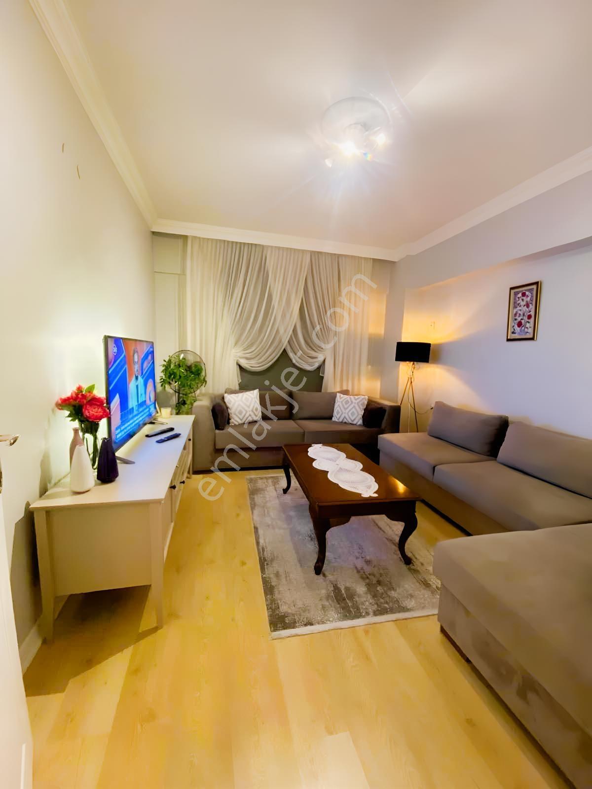 Merkezş Konumda Site İçi 3+1 Daire — fotoğraf 3