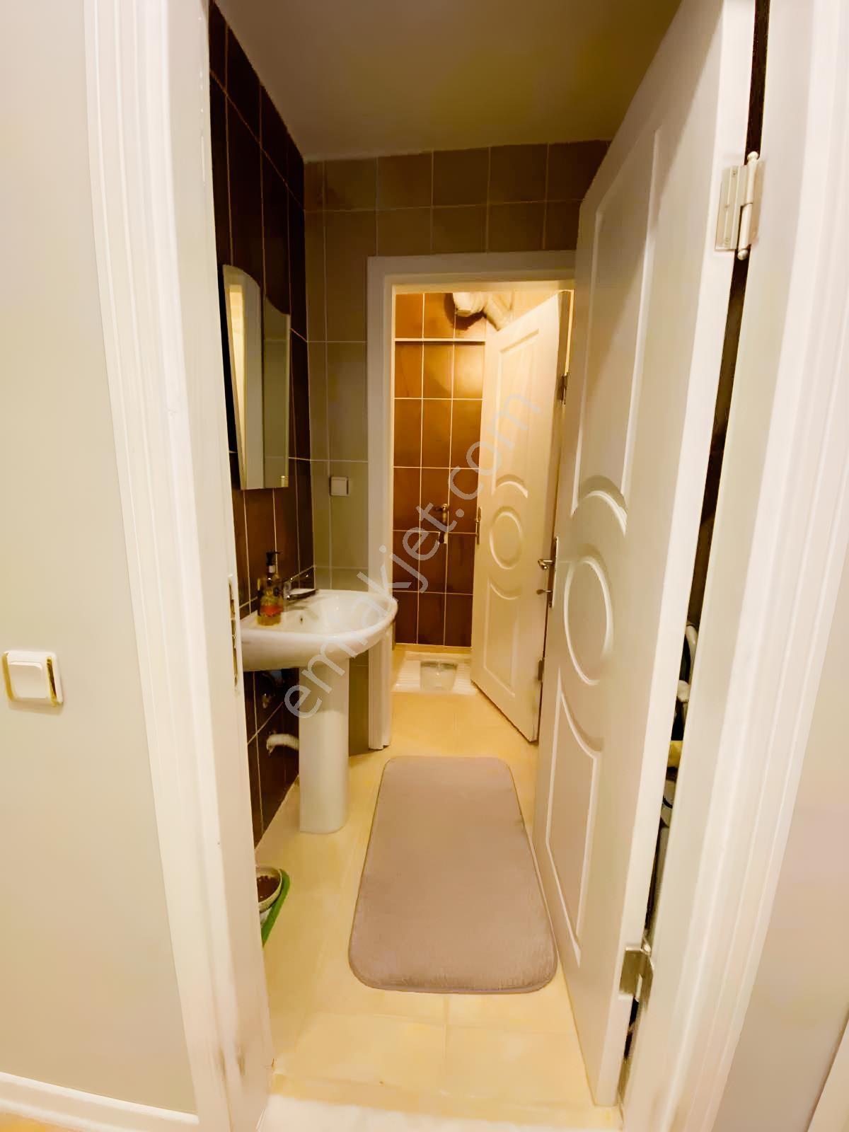 Merkezş Konumda Site İçi 3+1 Daire — fotoğraf 13