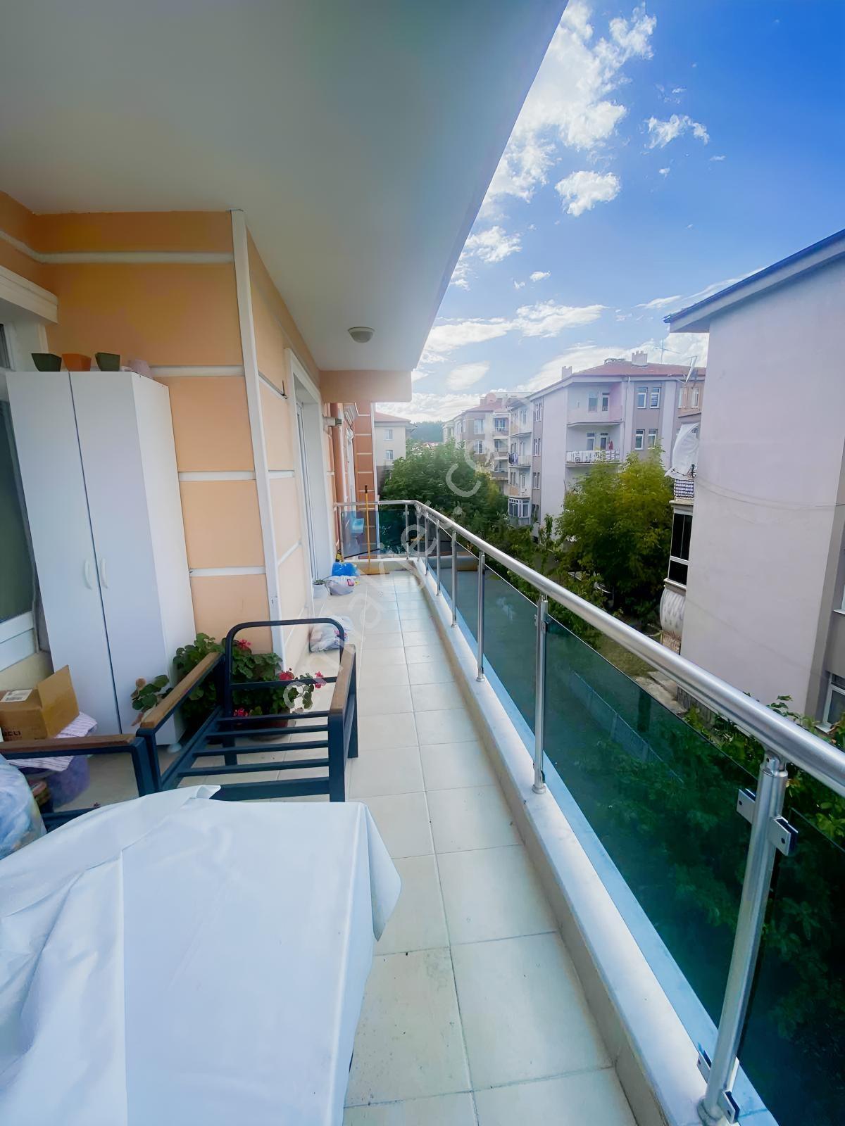 Merkezş Konumda Site İçi 3+1 Daire — fotoğraf 21