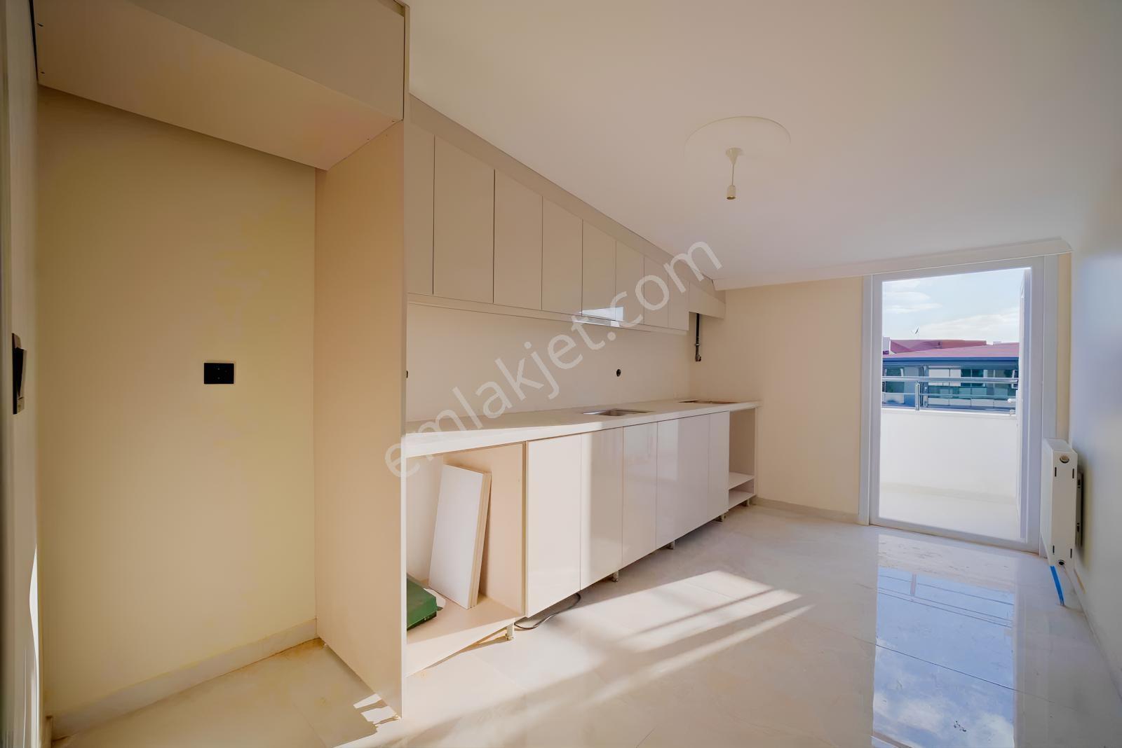 Merkeze Yürüme Mesafesinde | Kapalı Otoparklı, Yalıtımlı 2+1 — fotoğraf 8