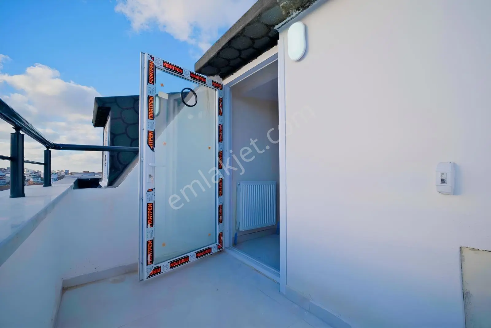 Merkeze Yürüme Mesafesinde | Kapalı Otoparklı, Yalıtımlı 2+1 — fotoğraf 12