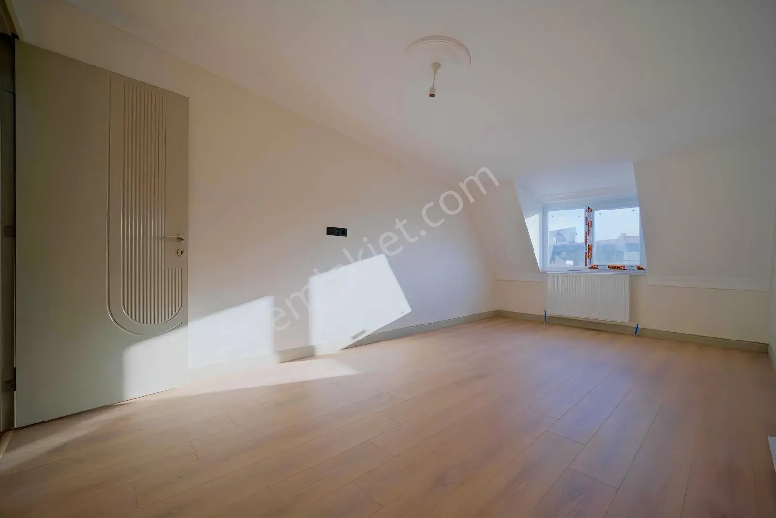 Merkeze Yürüme Mesafesinde | Kapalı Otoparklı, Yalıtımlı 2+1 — fotoğraf 17