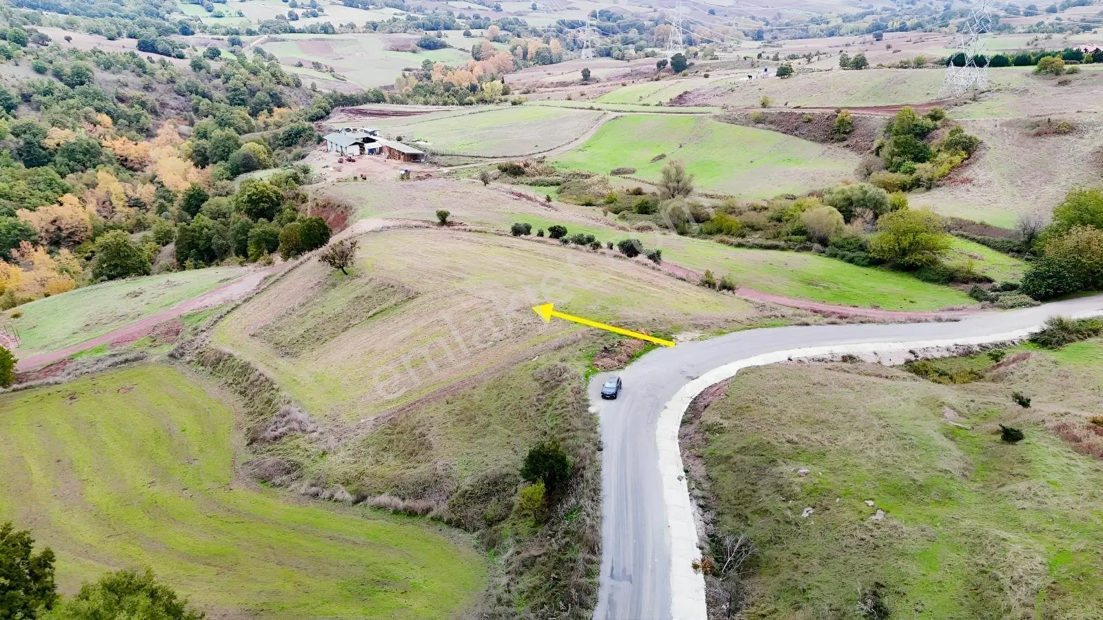 Rota'dan Kızderbent'te Asfalta Cephe Satılık 4.572m2 %5li Arazi! — fotoğraf 2