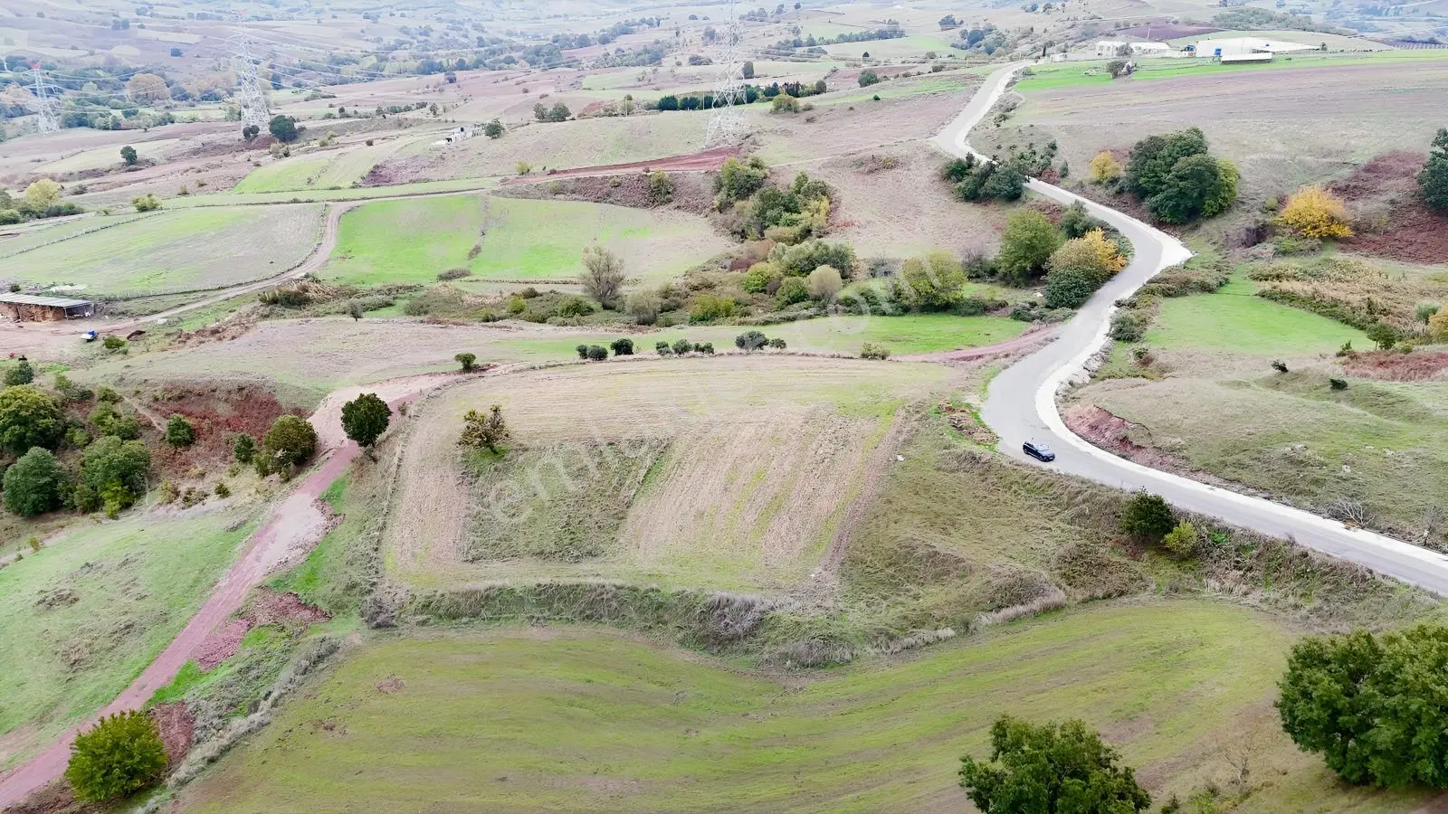 Rota'dan Kızderbent'te Asfalta Cephe Satılık 4.572m2 %5li Arazi! — fotoğraf 5