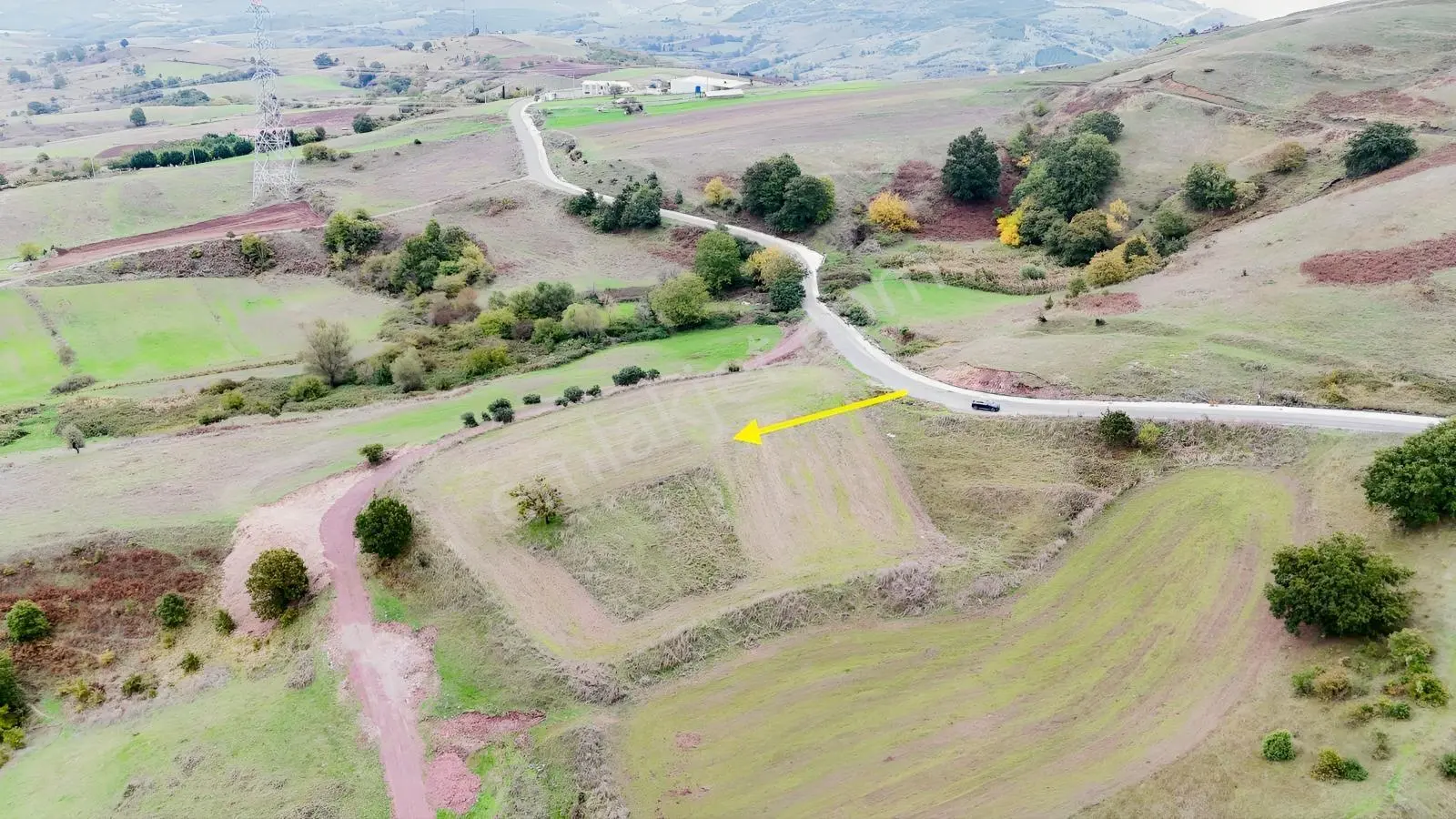 Rota'dan Kızderbent'te Asfalta Cephe Satılık 4.572m2 %5li Arazi! — fotoğraf 7