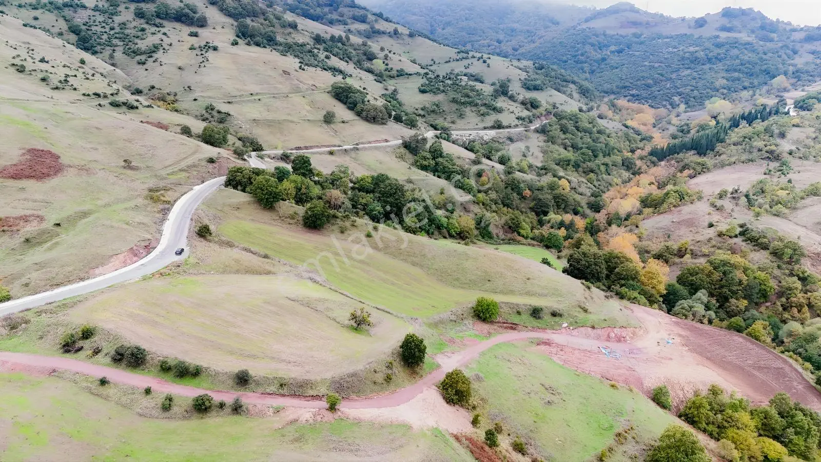 Rota'dan Kızderbent'te Asfalta Cephe Satılık 4.572m2 %5li Arazi! — fotoğraf 15