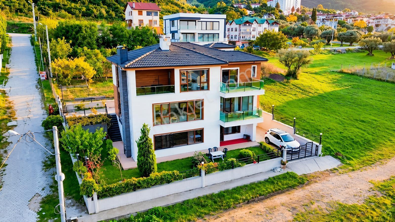 Furkan Demir'den Karamürsel Kayacık'ta Satılık Ultra Lüks Villa — fotoğraf 3