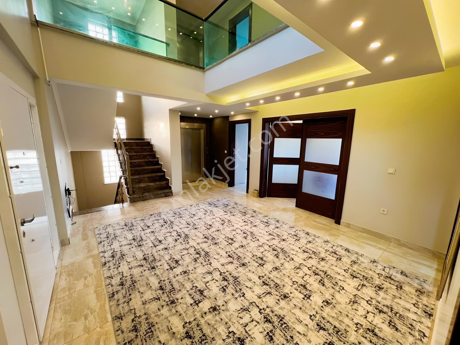 Furkan Demir'den Karamürsel Kayacık'ta Satılık Ultra Lüks Villa — fotoğraf 8