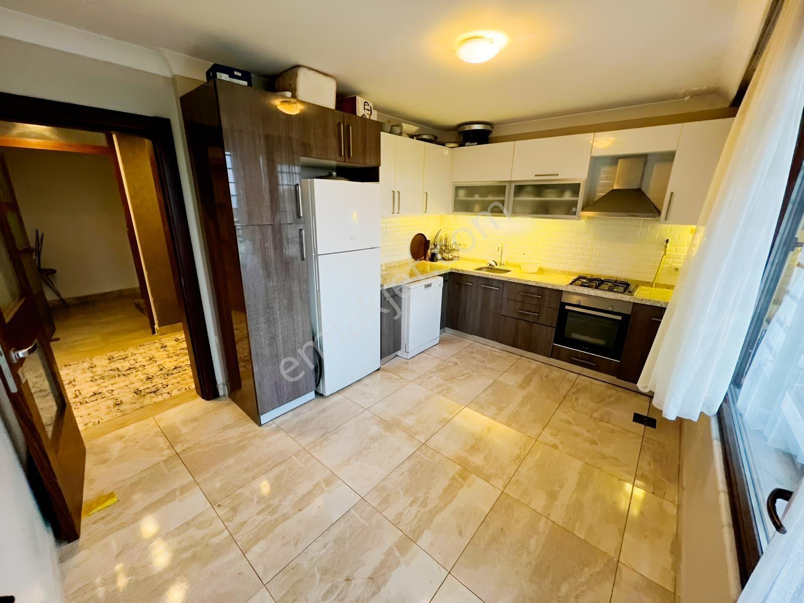 Furkan Demir'den Karamürsel Kayacık'ta Satılık Ultra Lüks Villa — fotoğraf 18