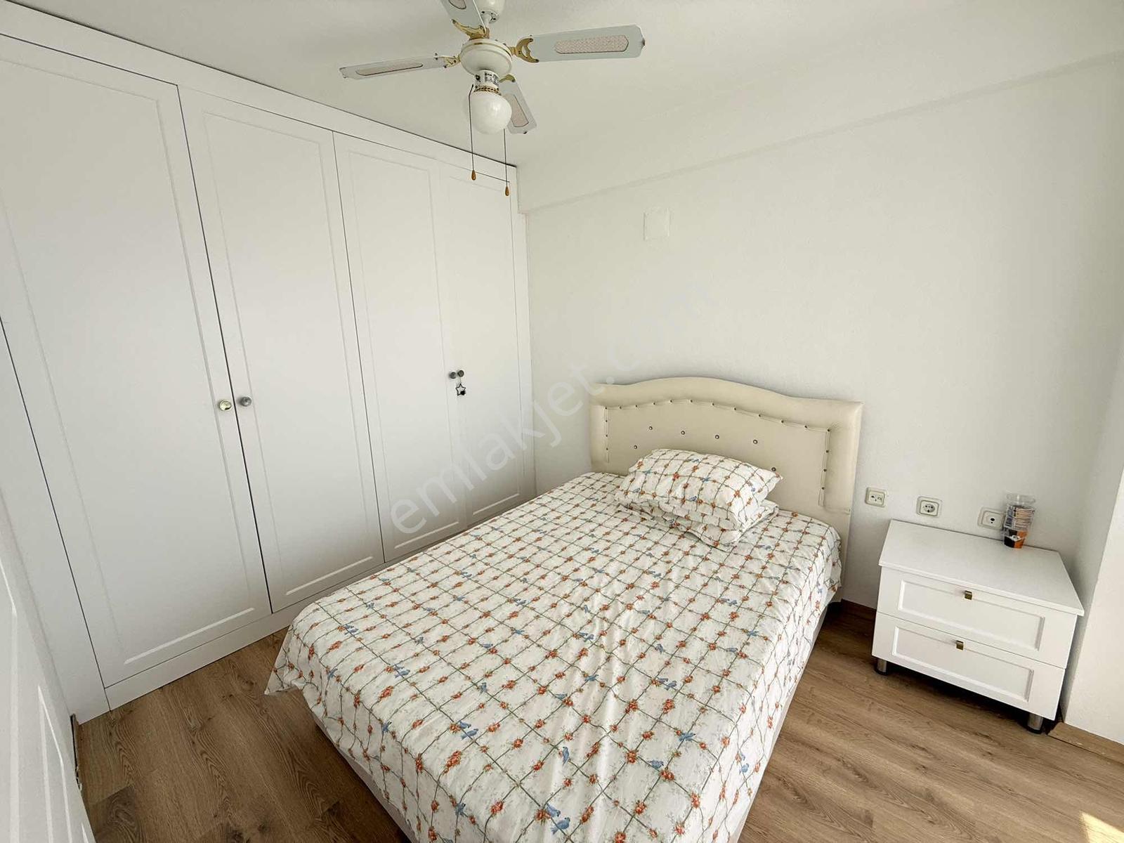 Bm Real Estate Muhteşem Deniz Manzaralı 3+1 Tripleks Villa — fotoğraf 17