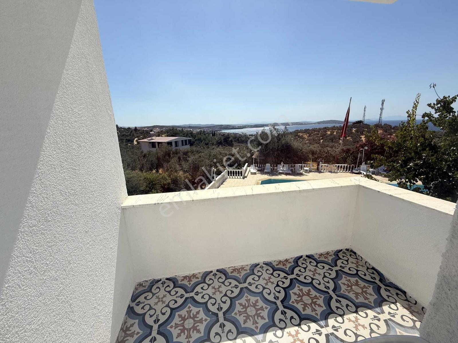 Bm Real Estate Muhteşem Deniz Manzaralı 3+1 Tripleks Villa — fotoğraf 19