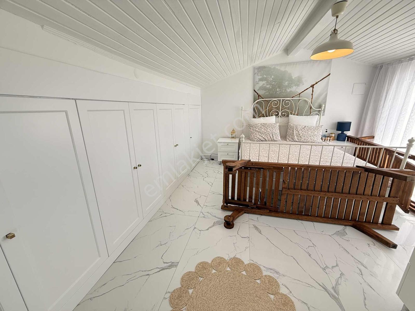 Bm Real Estate Muhteşem Deniz Manzaralı 3+1 Tripleks Villa — fotoğraf 22