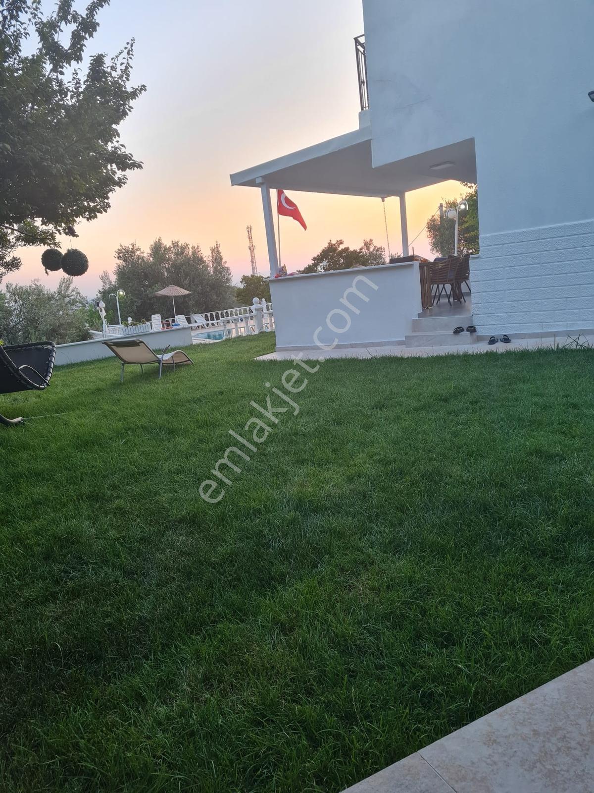 Bm Real Estate Muhteşem Deniz Manzaralı 3+1 Tripleks Villa — fotoğraf 31