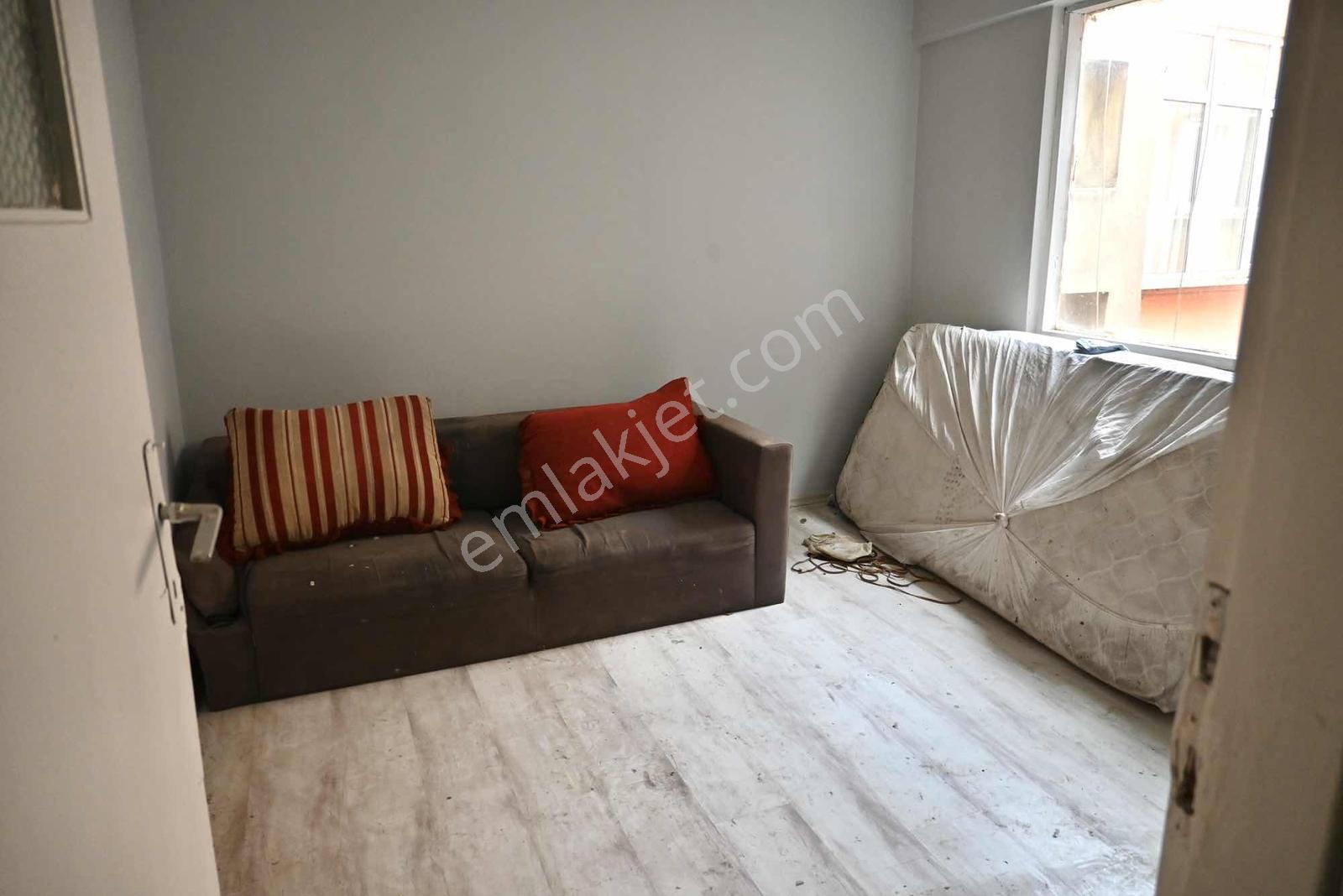 Bm Real Estate Altıparmak'ta Satılık 2+1 Asansörlü Daire — fotoğraf 7