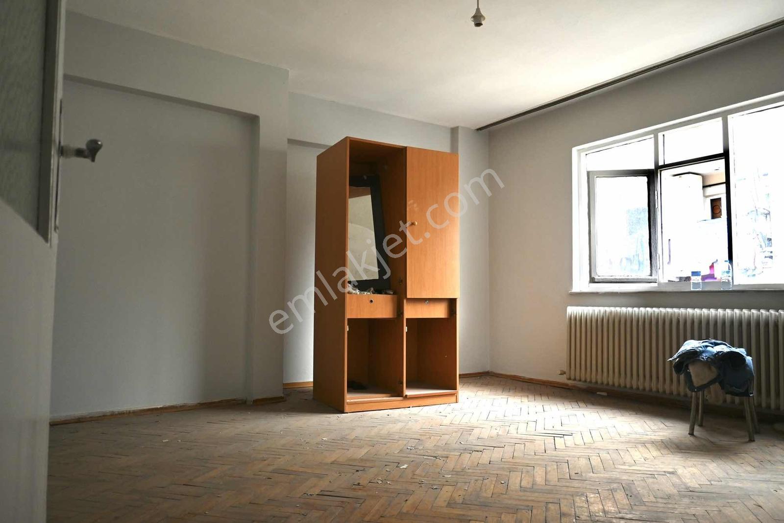 Bm Real Estate Altıparmak'ta Satılık 2+1 Asansörlü Daire — fotoğraf 17