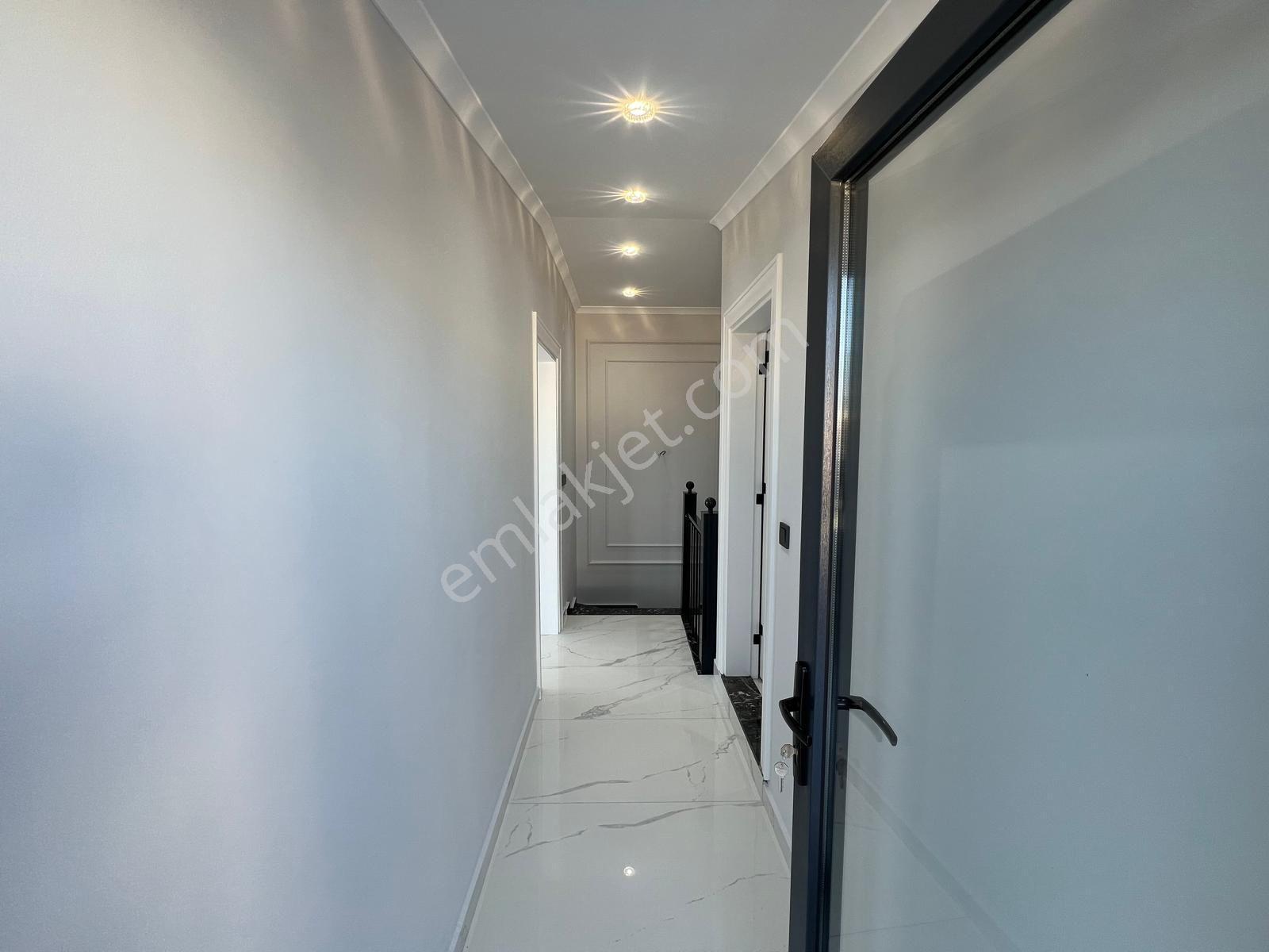 Didim Efeler Mahallesi'nde Havuzlu Satılık 3+1 Villa — fotoğraf 17