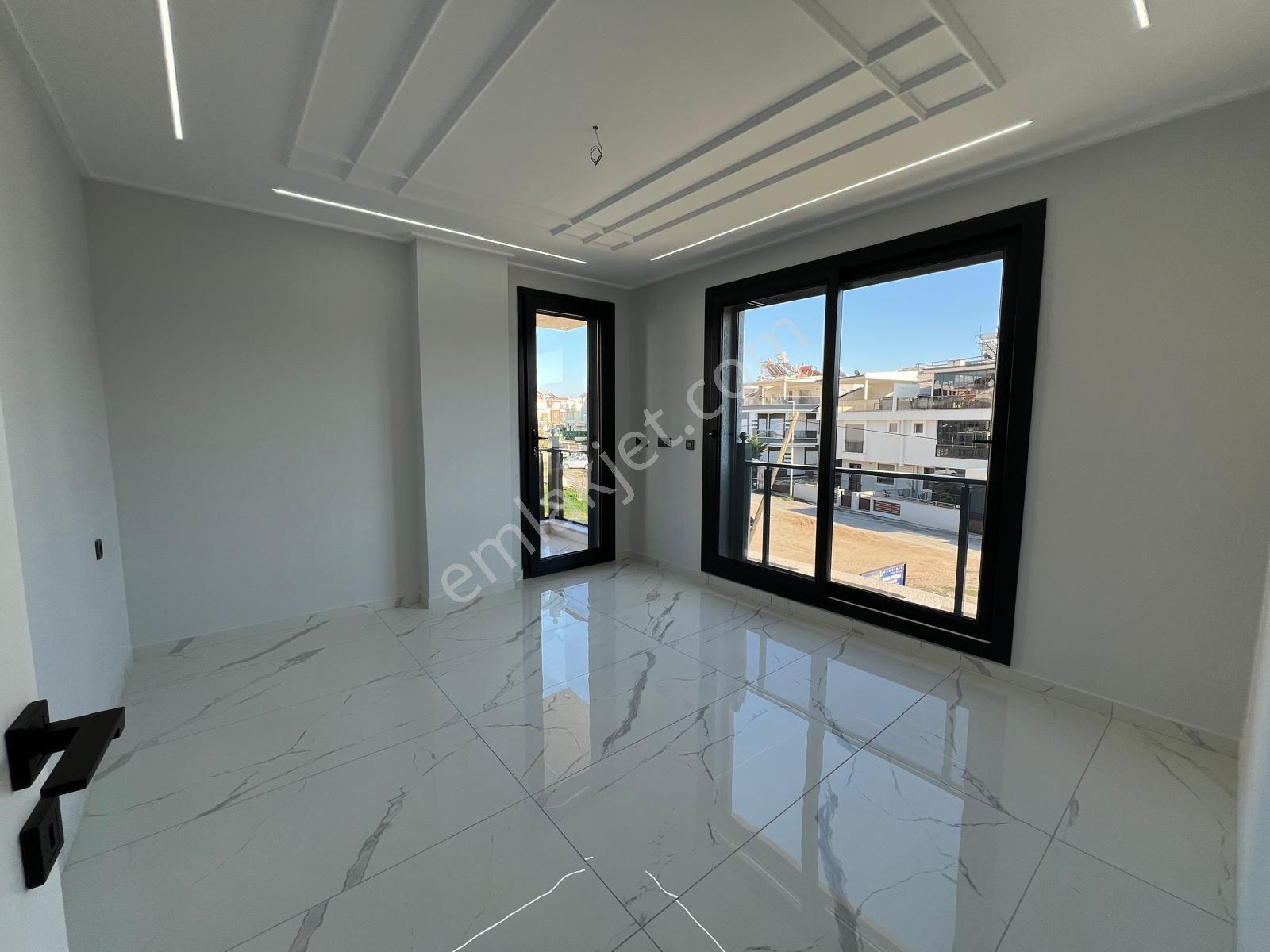 Didim Efeler Mahallesi'nde Havuzlu Satılık 3+1 Villa — fotoğraf 25