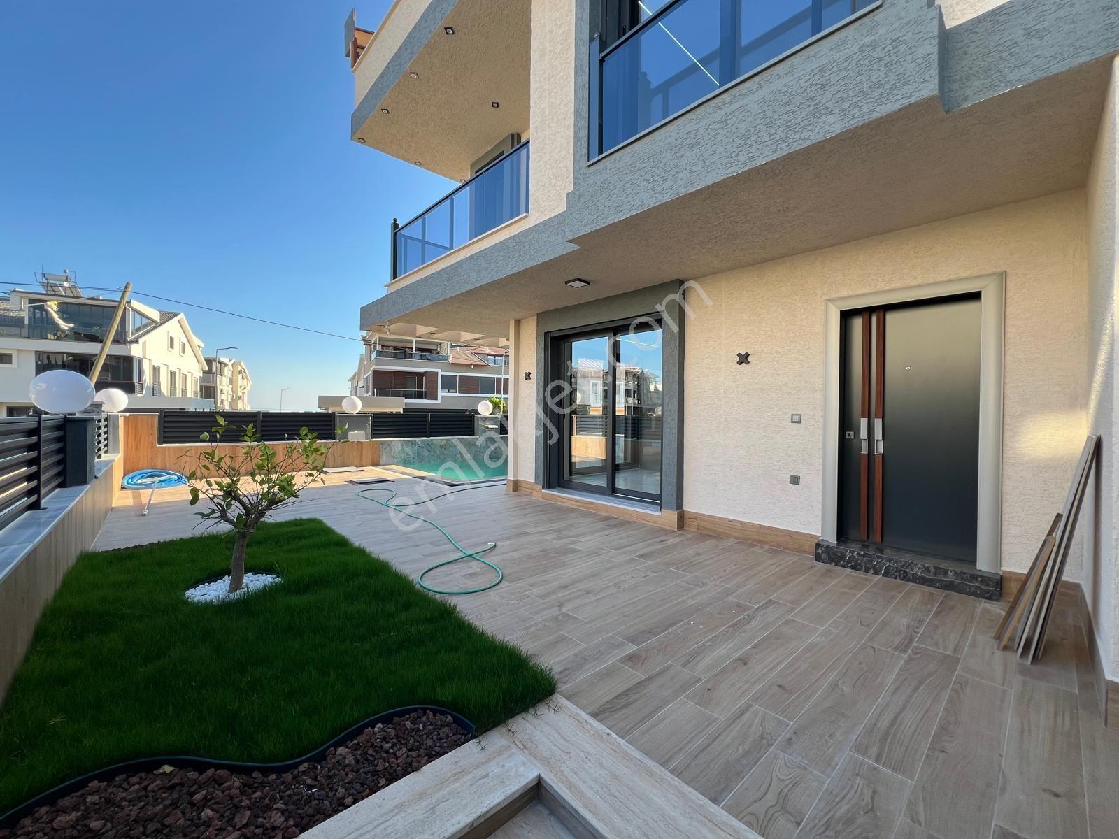 Didim Efeler Mahallesi'nde Havuzlu Satılık 3+1 Villa — fotoğraf 26