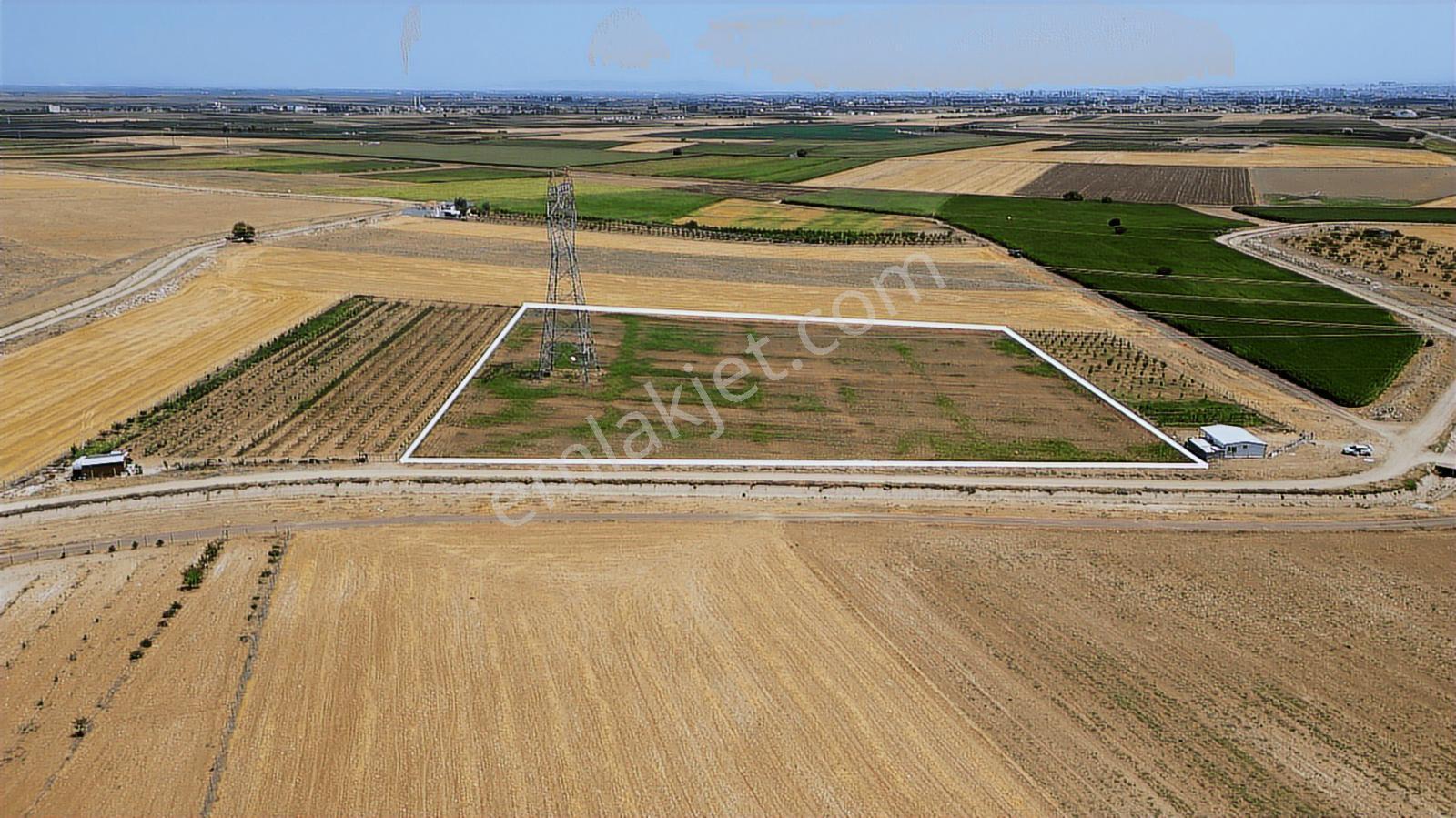 Esentepe'ye Yakın Konumda, 140mt Kanal Ve Yol Cep. Satılık Tarla — fotoğraf 9