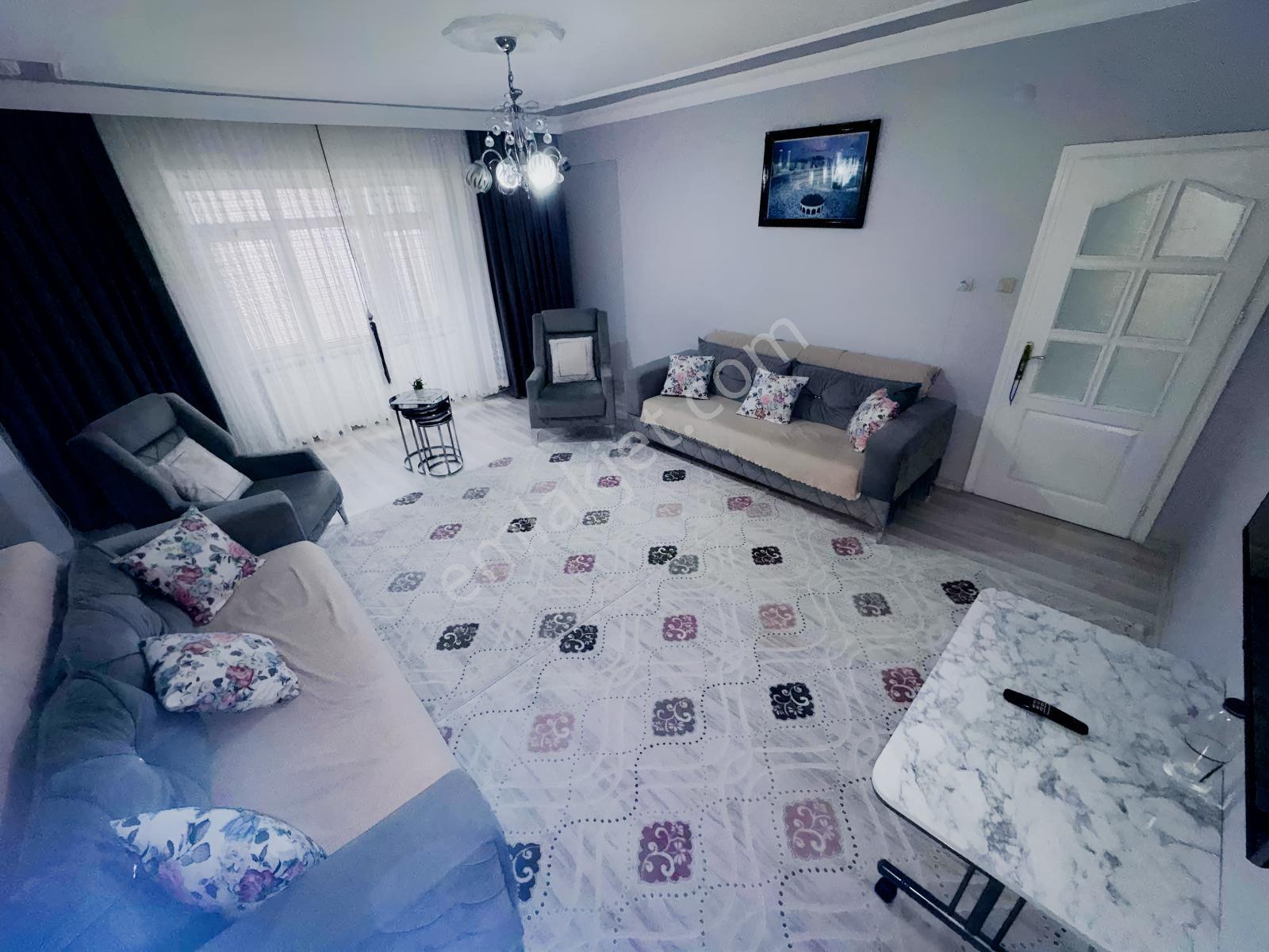 Zaferyapıdan Satılık Daire 3.kat 100m2 Hisseli 2000yapı Cebecimh — fotoğraf 7